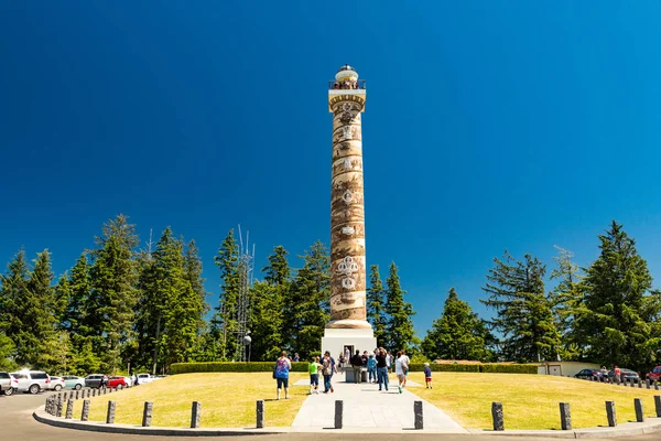 Kuzey Amerika, Oregon, Clatsop İlçesi, Astoria, Columbia Nehri, Coxcomb Hill. 18 Temmuz 2017. 1926 yılında inşa edilen, Astoria sütun vardır iç döner merdiven.