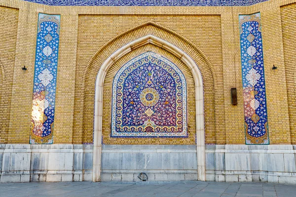 República Islámica Irán Qom Santuario Fátima Masumeh Considerado Por Los — Foto de Stock