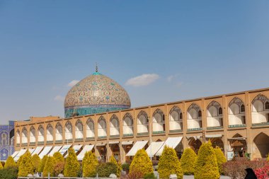 Iran İslam Cumhuriyeti. Isfahan. (Esfahan) Şeyh Lütfullah Camii ve kubbe Nakş-ı Cihan Meydanı'nda. İslam mimarisi.