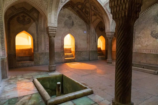 Ισλαμική Δημοκρατία Του Ιράν Shiraz Shah Cheragh Ιερό Προσκύνημα Και — Φωτογραφία Αρχείου