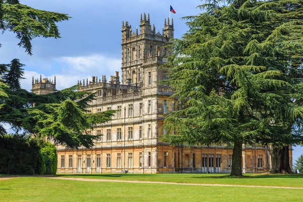 İngiltere, Hampshire. 2 Mayıs 2017. Highclere Castle. Jacobethan stil kır evi, Earl Carnarvon koltuğunda. Sity Abbey ayarı.