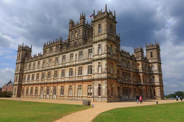 İngiltere, Hampshire. 2 Mayıs 2017. Highclere Castle. Jacobethan stil kır evi, Earl Carnarvon koltuğunda. Sity Abbey ayarı.