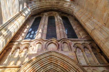 İngiltere'de, North Yorkshire, Wharfedale, Bolton Abbey, Tarikat kilise St. Mary ve St Cuthbert. 2017-05-03