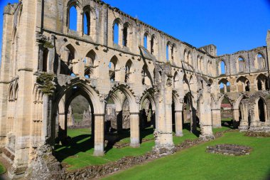 North Yorkshire, İngiltere'de Vilsın. 13 c. manastır kalıntıları Vilsın Abbey.