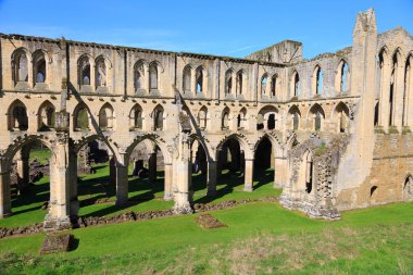 North Yorkshire, İngiltere'de Vilsın. 13 c. manastır kalıntıları Vilsın Abbey.