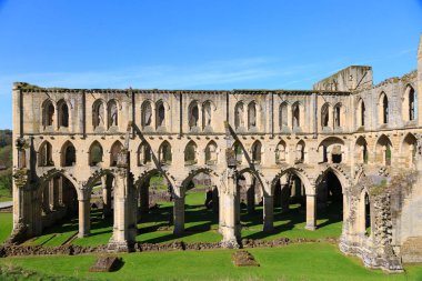 North Yorkshire, İngiltere'de Vilsın. 13 c. manastır kalıntıları Vilsın Abbey.