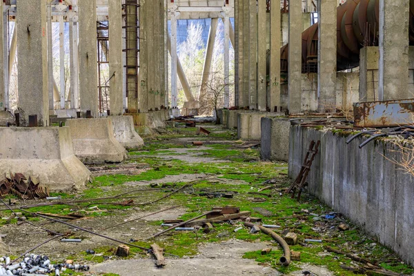 Kelet Európa Ukrajna Pripyat Csernobil Bent Befejezetlen Hűtőtorony Reaktorok Amelyek — Stock Fotó