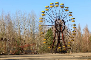 Doğu Avrupa, Ukrayna, Pripyat, Çernobil. Lunaparkta dönme dolap.