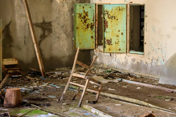 Eastern Europe, Ukraine, Pripyat, Chernobyl. Abandoned building interior.