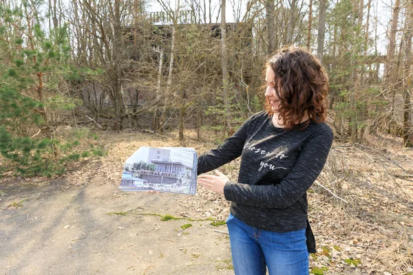 Oost Europa Oekraïne Pripyat Tsjernobyl Gids Die Laat Zien Hoe — Stockfoto