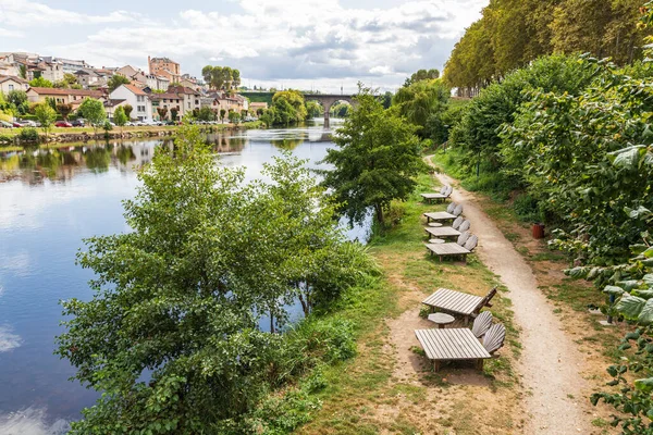 Europa Frankrijk Haute Vienne Limoges Chaise Lounges Een Pad Langs — Stockfoto