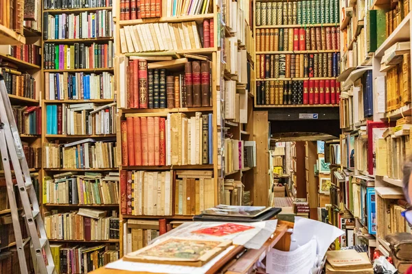 Europe France Haute Vienne Limoges Sept 2019 Old Books Shop — Stock Photo, Image