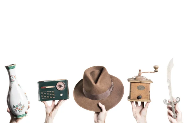 bir antika pazarının tipik nesneler