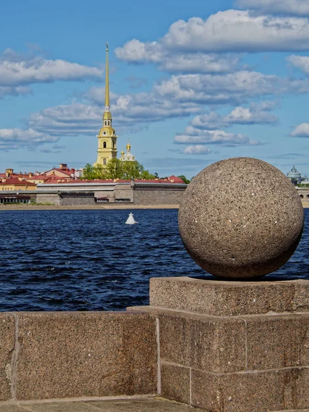 Vasilievsky Adasının Okundan Peter Paul Kalesinin Manzarası Saint Petersburg Daki — Stok fotoğraf