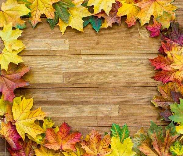 Wooden Surface Fallen Maple Leaves — Stock Photo, Image