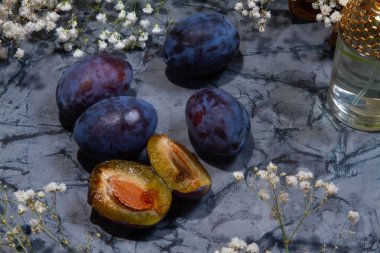 Masada olgun erikler var.. 