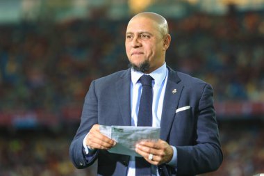 Kiev, Ukrayna - 26 Mayıs, 2018: Brezilyalı eski profesyonel futbolcu Roberto Carlos son sırasında maç Liverpool ve Olimpiyskiy ulusal spor kompleksi, Real Madrid arasındaki Uefa Şampiyonlar Ligi