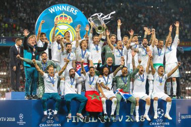 Kiev, Ukrayna - 26 Mayıs, 2018: Real Madrid oyuncular arasında Liverpool ve Olimpiyskiy ulusal spor kompleksi, Real Madrid Uefa Şampiyonlar Ligi final maçı sırasında zafer kutlamak