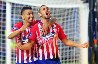 Tallinn, Estonya - 15 Ağustos 2018: Angel Correa ve maç sırasında Koke 2018 Uefa Süper Kupası Real Madrid - Atletico A. Le Coq Arena Stadyumu'nda