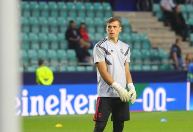 Tallinn, Estonya - 15 Ağustos 2018: Ukraynalı futbolcu Andriy Lunin maç sırasında 2018 Uefa Süper Kupası Real Madrid - Atletico A. Le Coq Arena Stadyumu'nda