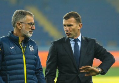 Kharkiv, Ukrayna - 16 Ekim 2018: Ukrayna'nın koçu Andriy Şevçenko sırasında Uefa Ligi maç Ukrayna - Metalist Stadı nda Çek Cumhuriyeti