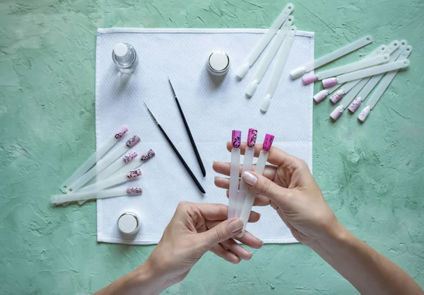 Establecer para crear el diseño de uñas. Industria de belleza de uñas . —  Fotos de Stock