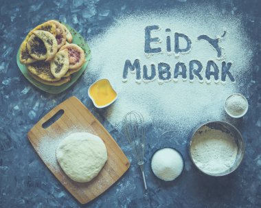 Eid Mubarak - İslami Tatil hoş geldiniz ifade 