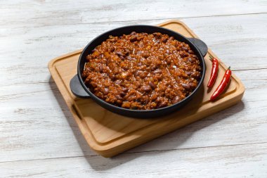 Carne Adovada: New Mexico kırmızı Şili domuz eti güveç.