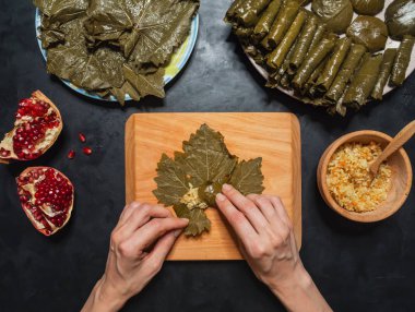 Dolma dolma üzüm yaprakları. Akdeniz mutfağı