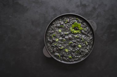 Baharatlı Meksika siyah biber siyah fasulye ile. 