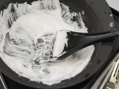 Saç boyama için kompozisyon. Karışımı saç için.