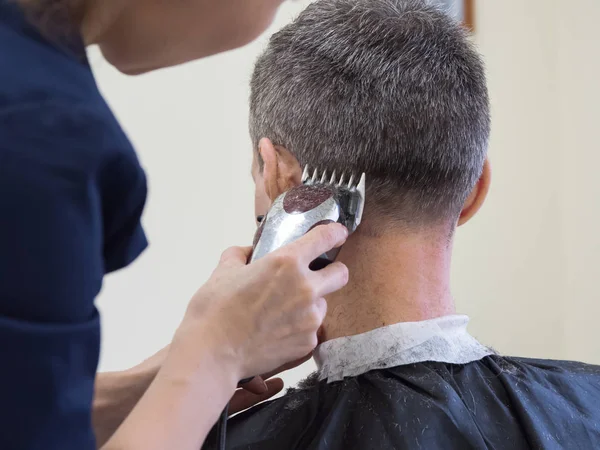 Haarschnitt Maschine Mann Clipping Maschine Schönheitssalon — Stockfoto
