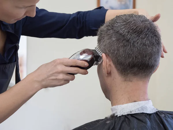 Haircut Machine Man Clipping Machine Beauty Salon — Stock Photo, Image