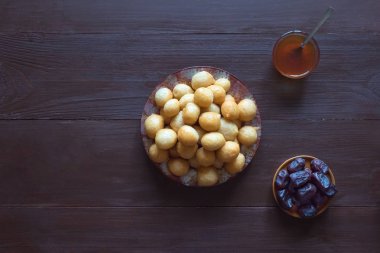 Arap geleneksel Ramazan tatlıZalabya. 
