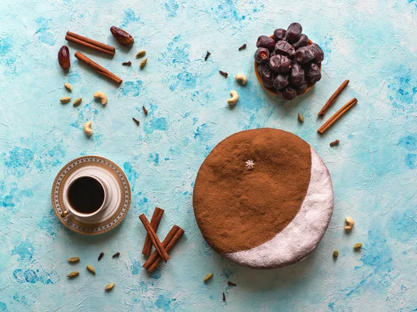 Zelfgemaakte dadels taart. Speciale Ramadan recept. — Stockfoto