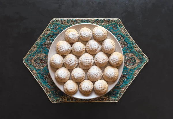 Ο Μουσουλμάνος γλυκός κέικ. Αραβικά γλυκά για το Ραμαζάνι — Φωτογραφία Αρχείου