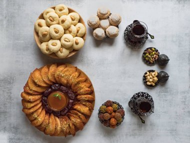 Arap Tatlıları. Arap Qatayef, Ghorayeba tatlılar ve Mısır kurabiyeleri 