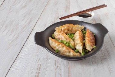 Kasede Kızarmış Asya köfte