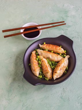 Kasede Kızarmış Asya köfte