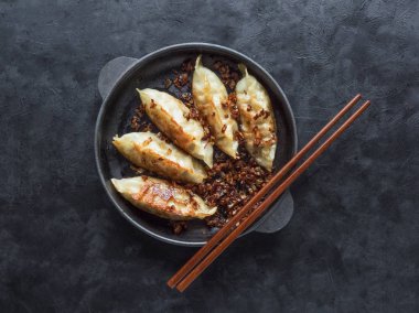 Kasede Kızarmış Asya köfte