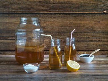 Kombucha mantarı. Organik fermente çay içeceği
