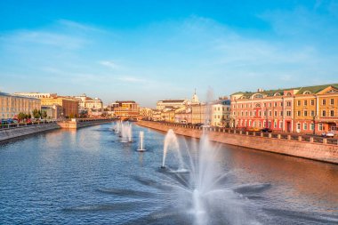 Kadaşevskaya seti, Moskova 'daki çeşmeler. Moskova 'nın güzel sonbahar manzarası