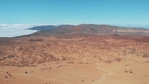 Légi hajtás a Teide Nemzeti Park, Tenerife, Kanári-szigetek — Stock videók