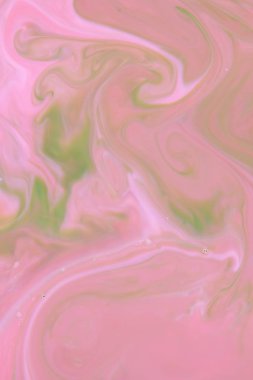 Pembe holografik arka planı yeşil, pembe su damlacıkları, çok renkli desen, süt renklerde gıda, su, tasarımcı için boş renk doku