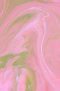 Pembe holografik arka planı yeşil, pembe su damlacıkları, çok renkli desen, süt renklerde gıda, su, tasarımcı için boş renk doku