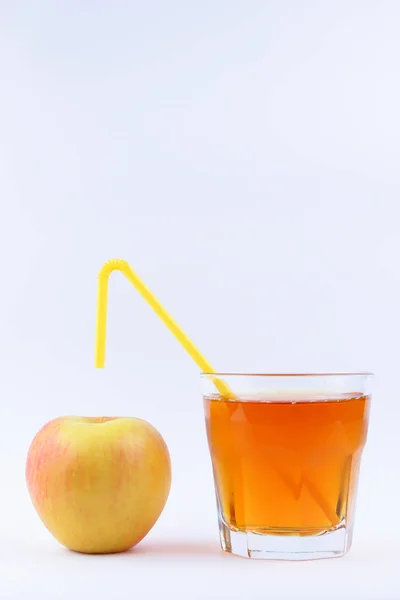 Fresh Juice Transparent Glass Apple Fresh Fruit Juice White Background — Stock Photo, Image