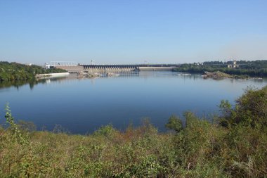 Dneproges. Ukrayna Dinyeper Nehri'ndeki hidroelektrik santrali. Elektrik su oluşturulması