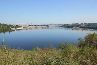 Dneproges. Ukrayna Dinyeper Nehri'ndeki hidroelektrik santrali. Elektrik su oluşturulması