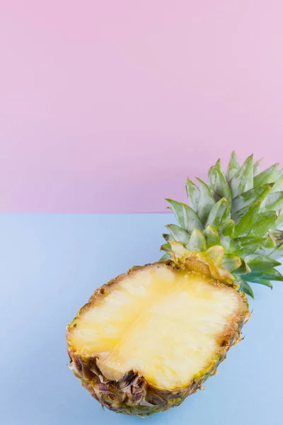 Pineapple Pink Blue Background Half Pineapple Pastel Background Tropical Fruit — Stock Photo, Image