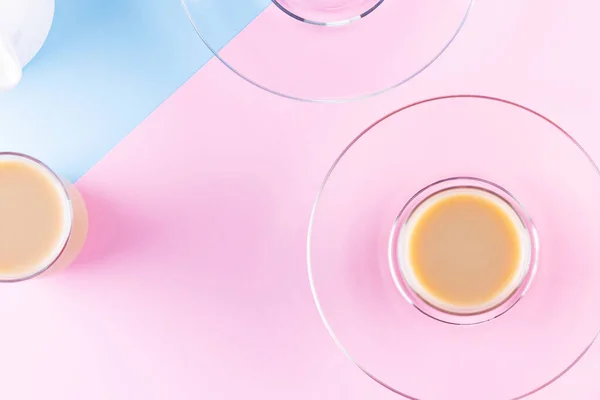 Τσάι Γάλα Ροζ Μπλε Φόντο Τουρκικά Φλιτζάνια Τσαγιού Και Κανάτα — Φωτογραφία Αρχείου
